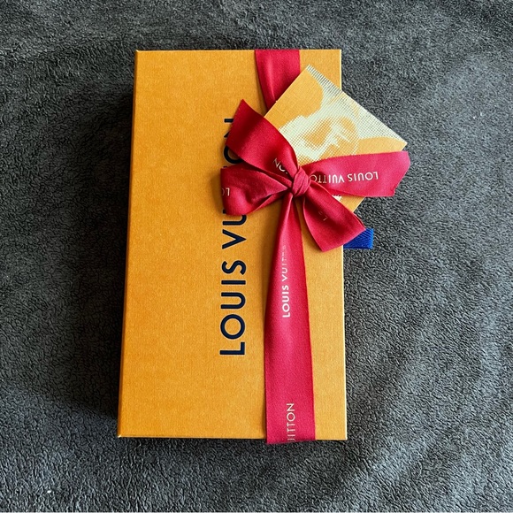 LOUIS VUITTON GIANT MONOGRAM ZIPPY WALLET ZIP AROUND LONG - Picture 4 of 16